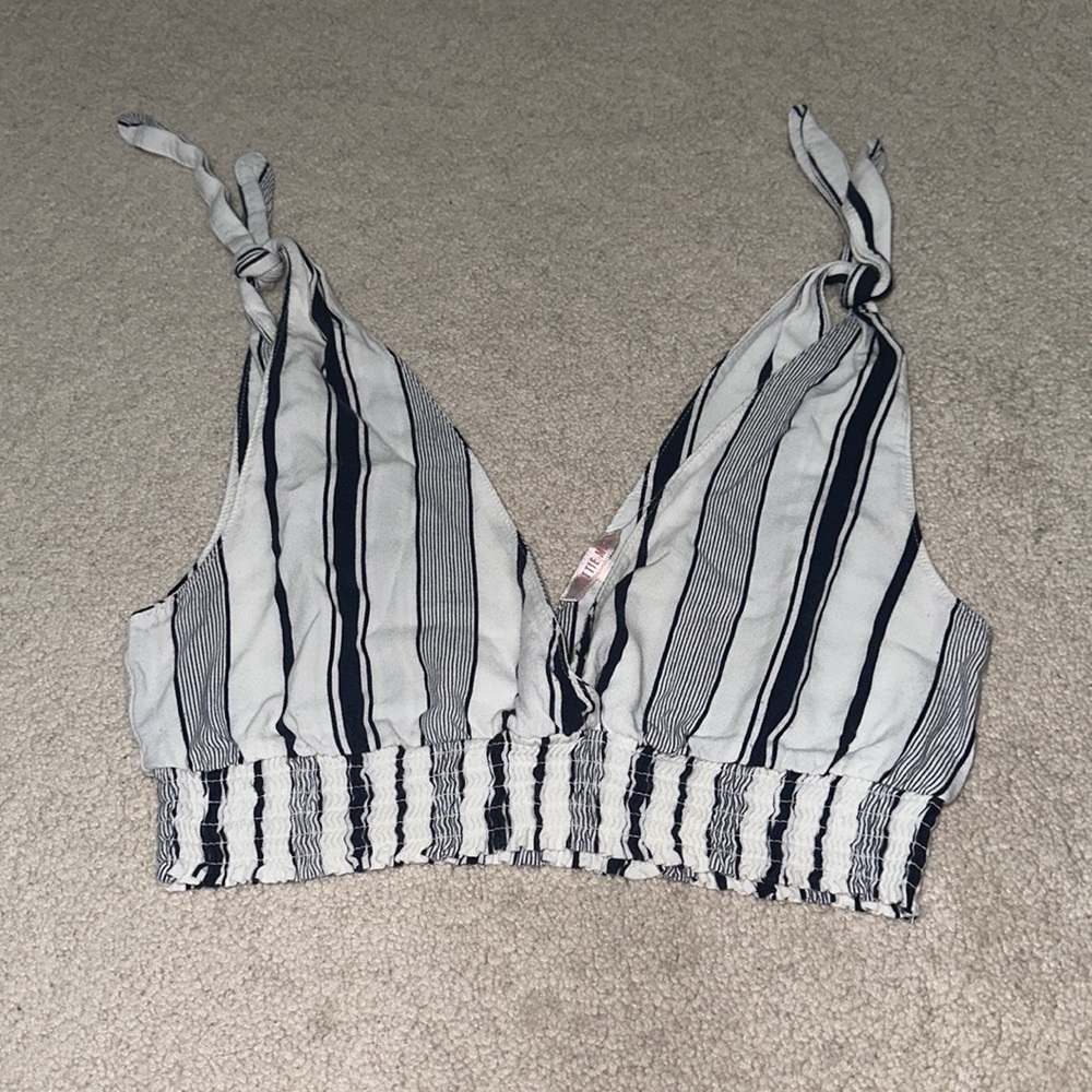 Women’s Blue and White top